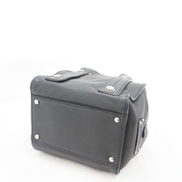 Chanel Mini Hand Leather - Picture 4 of 12